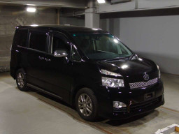 2012 Toyota Voxy