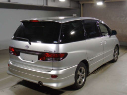 2004 Toyota Estima