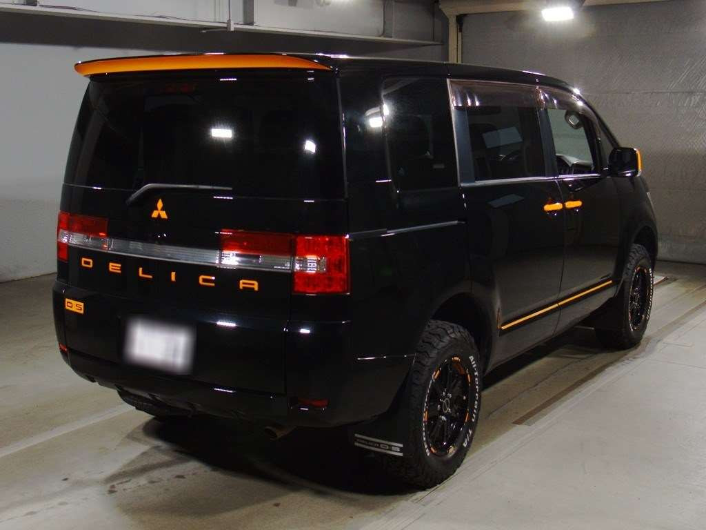 2017 Mitsubishi Delica D5 CV5W[1]