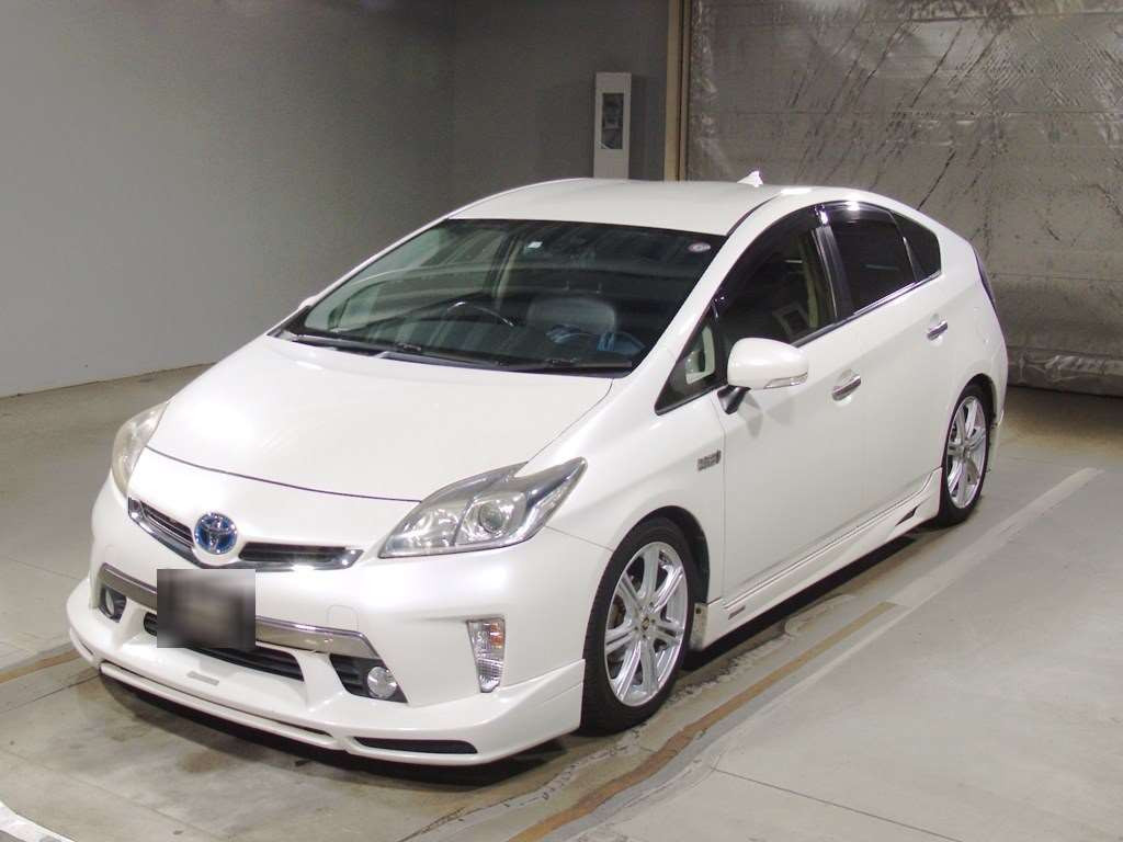 2012 Toyota Prius PHV ZVW35[0]