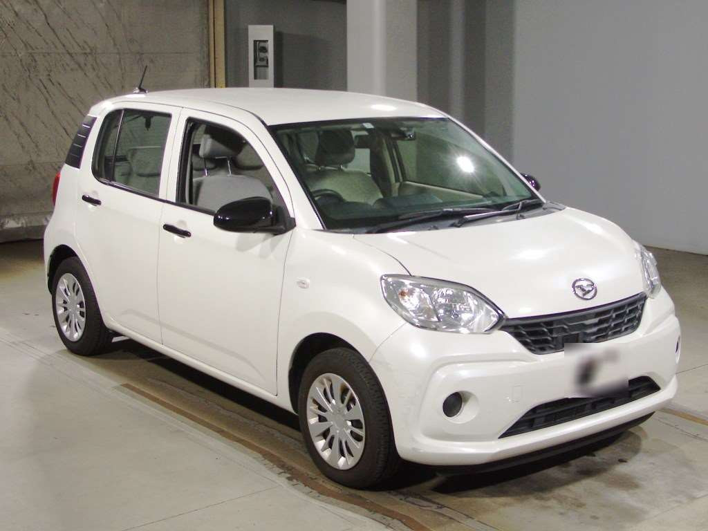 2017 Daihatsu Boon M700S[2]