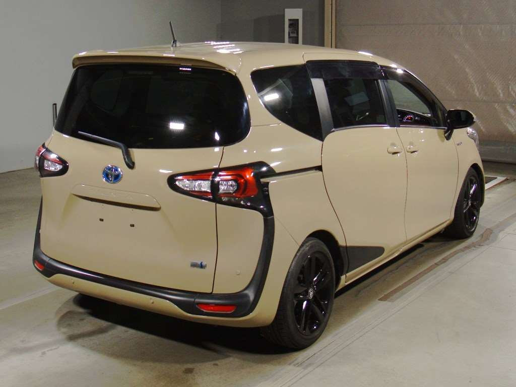 2019 Toyota Sienta NHP170G[1]