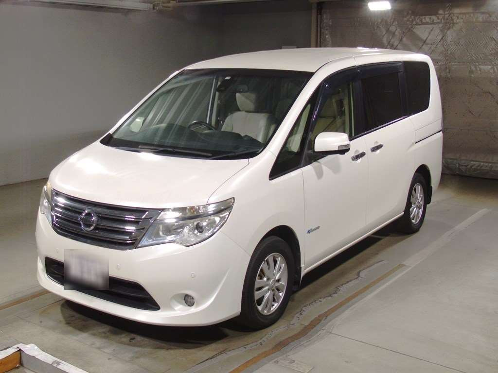 2014 Nissan Serena HC26[0]