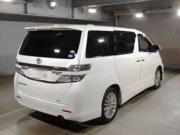 2013 Toyota Vellfire