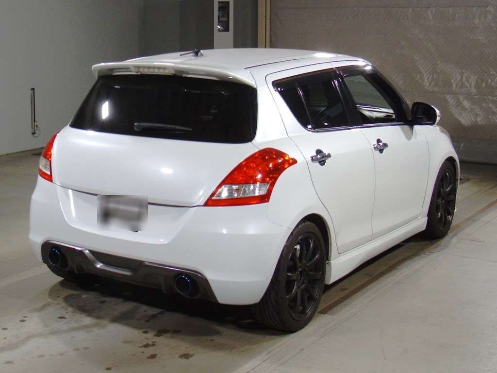 2012 Suzuki Swift Sport ZC32S[1]