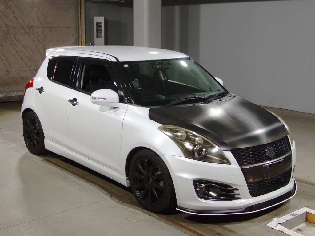 2012 Suzuki Swift Sport ZC32S[2]