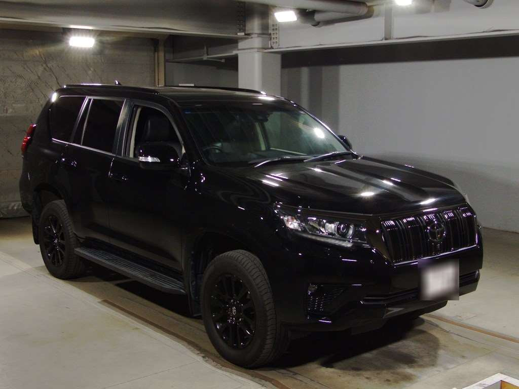 2020 Toyota Land Cruiser Prado GDJ150W[2]