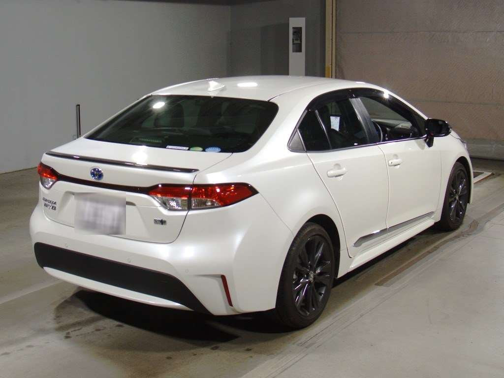 2021 Toyota Corolla Sedan ZWE211[1]