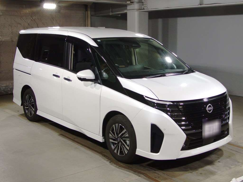 2023 Nissan Serena GFC28[2]