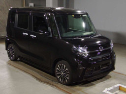 2019 Daihatsu Tanto Custom