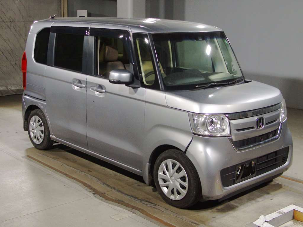 2018 Honda N-BOX JF3[2]