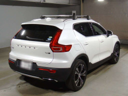 2020 Volvo XC40