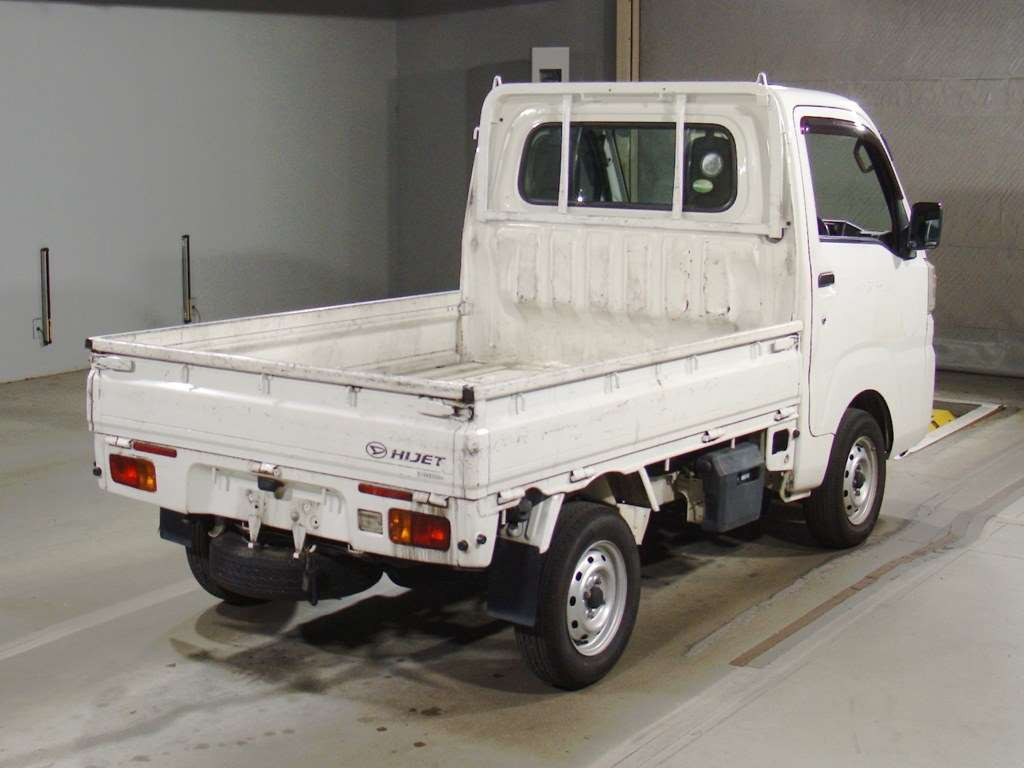 2016 Daihatsu Hijet Truck S500P[1]