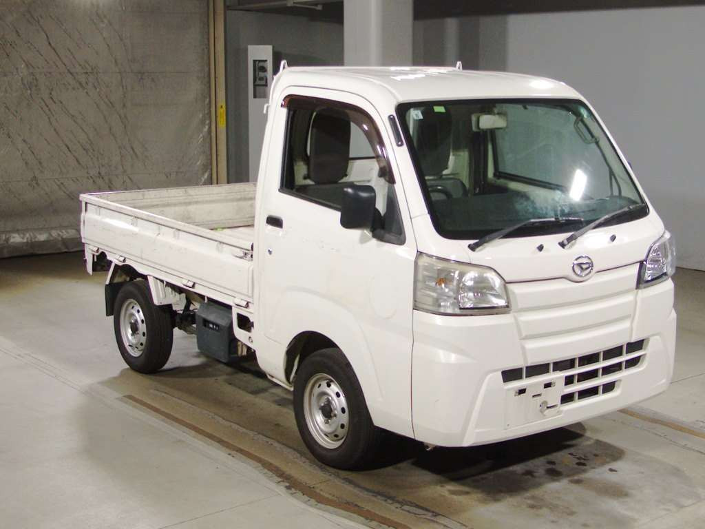 2016 Daihatsu Hijet Truck S500P[2]