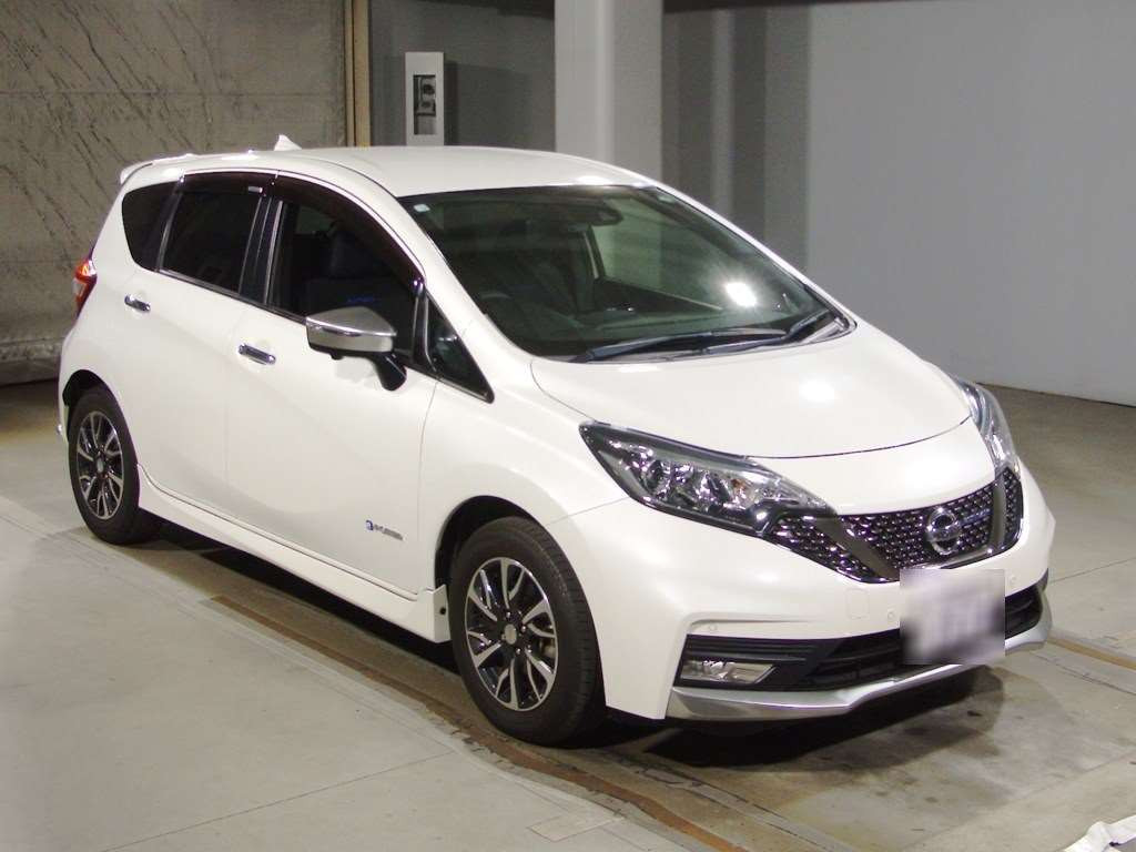 2018 Nissan Note HE12[2]