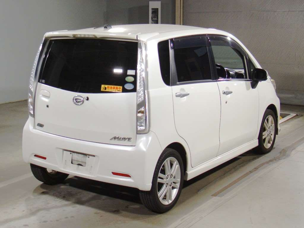 2013 Daihatsu Move Custom LA100S[1]