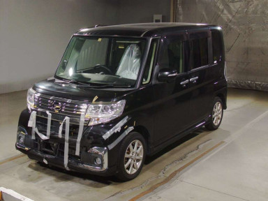 2016 Daihatsu Tanto Custom