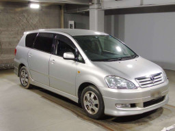 2003 Toyota Ipsum