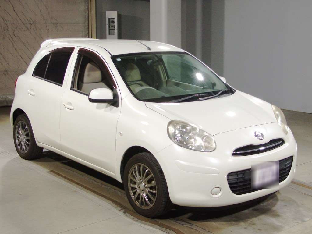 2010 Nissan March K13[2]