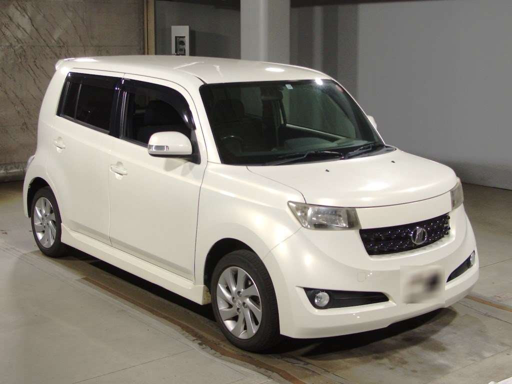 2009 Toyota bB QNC20[2]