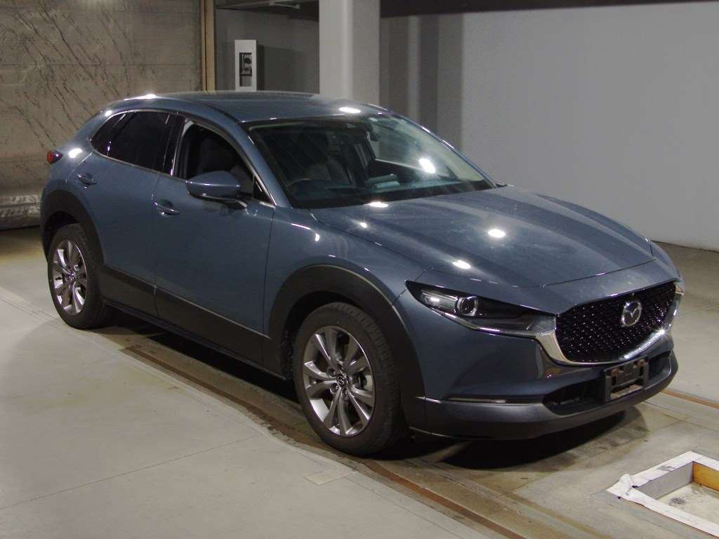 2020 Mazda CX-30 DM8P[2]