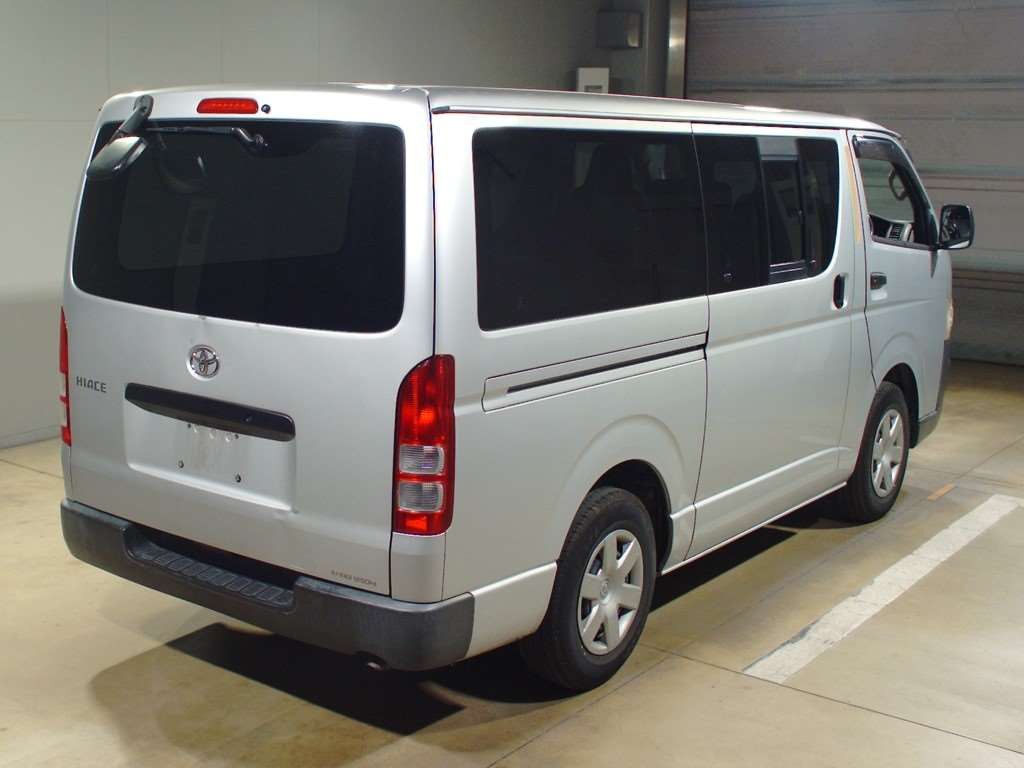 2006 Toyota Hiace Van KDH200V[1]