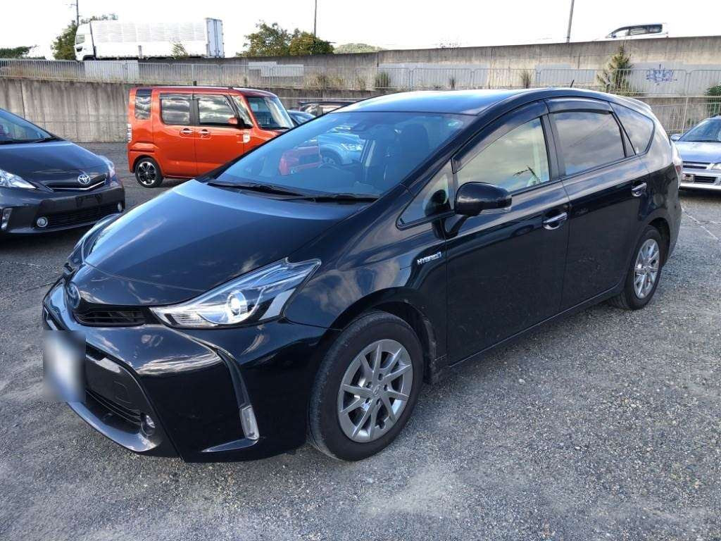 2019 Toyota Prius alpha ZVW41W[0]