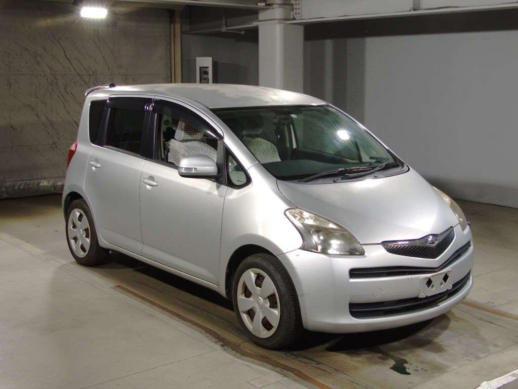 2007 Toyota Ractis NCP100[2]