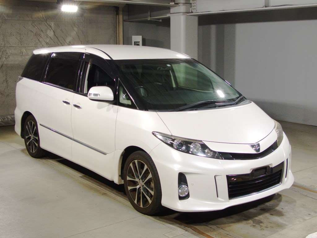 2014 Toyota Estima ACR50W[2]