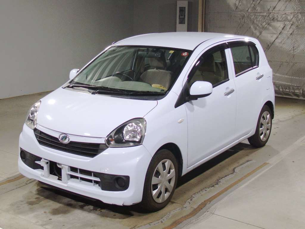 2015 Daihatsu Mira es LA300S[0]