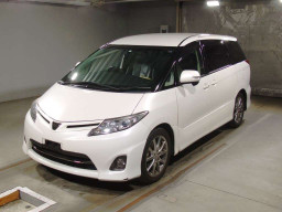 2010 Toyota Estima