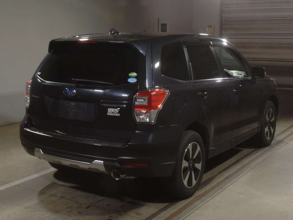 2017 Subaru Forester SJ5[1]