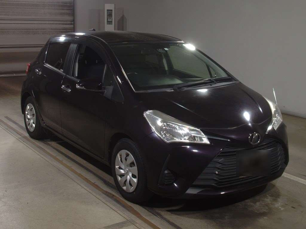 2018 Toyota Vitz NSP130[2]