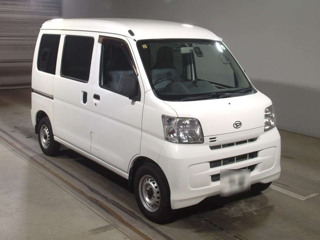 2017 Daihatsu Hijet Cargo S331V[2]