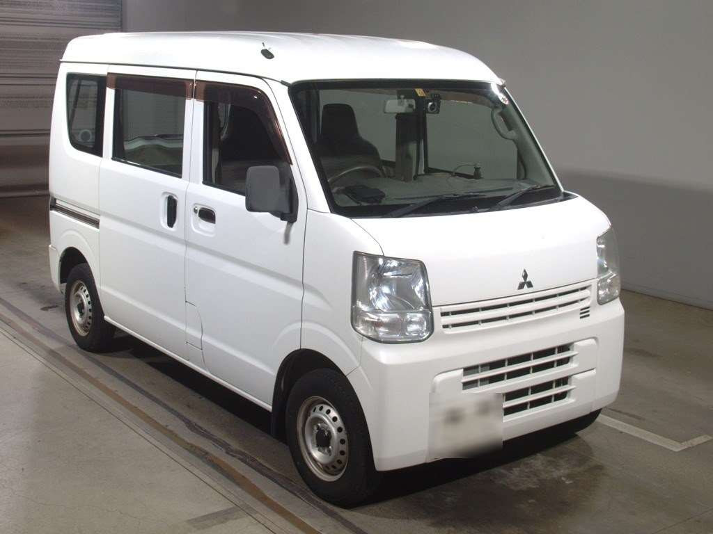 2016 Mitsubishi Minicab Van DS17V[2]