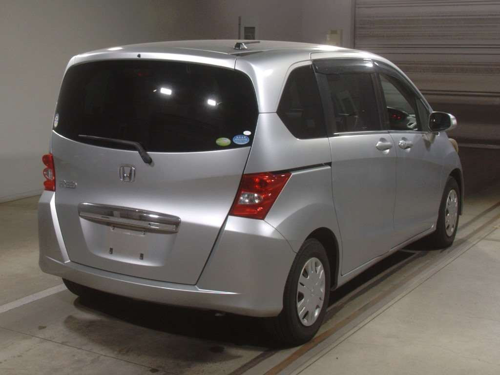 2009 Honda Freed GB3[1]