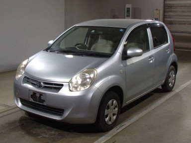 2011 Daihatsu Boon