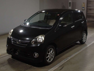 2011 Daihatsu Mira es