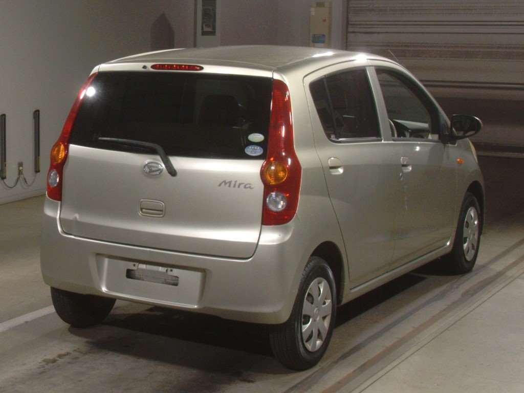 2011 Daihatsu Mira L285S[1]