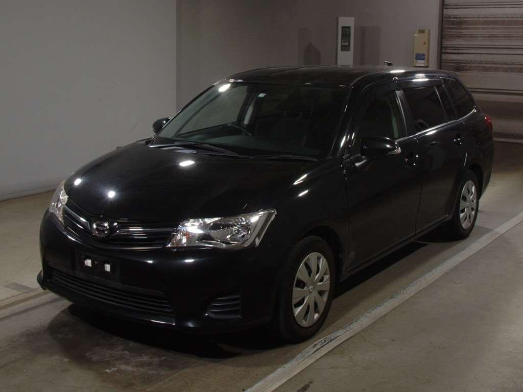 2014 Toyota Corolla Fielder NZE161G[0]