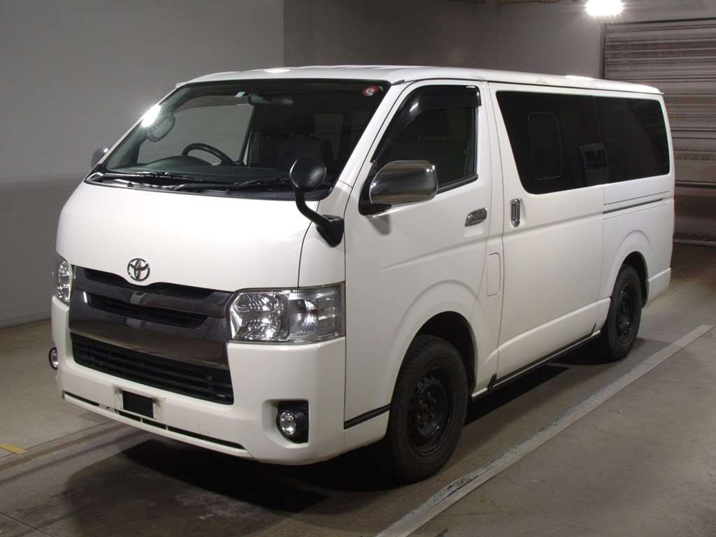 2017 Toyota Regiusace Van KDH206V[0]