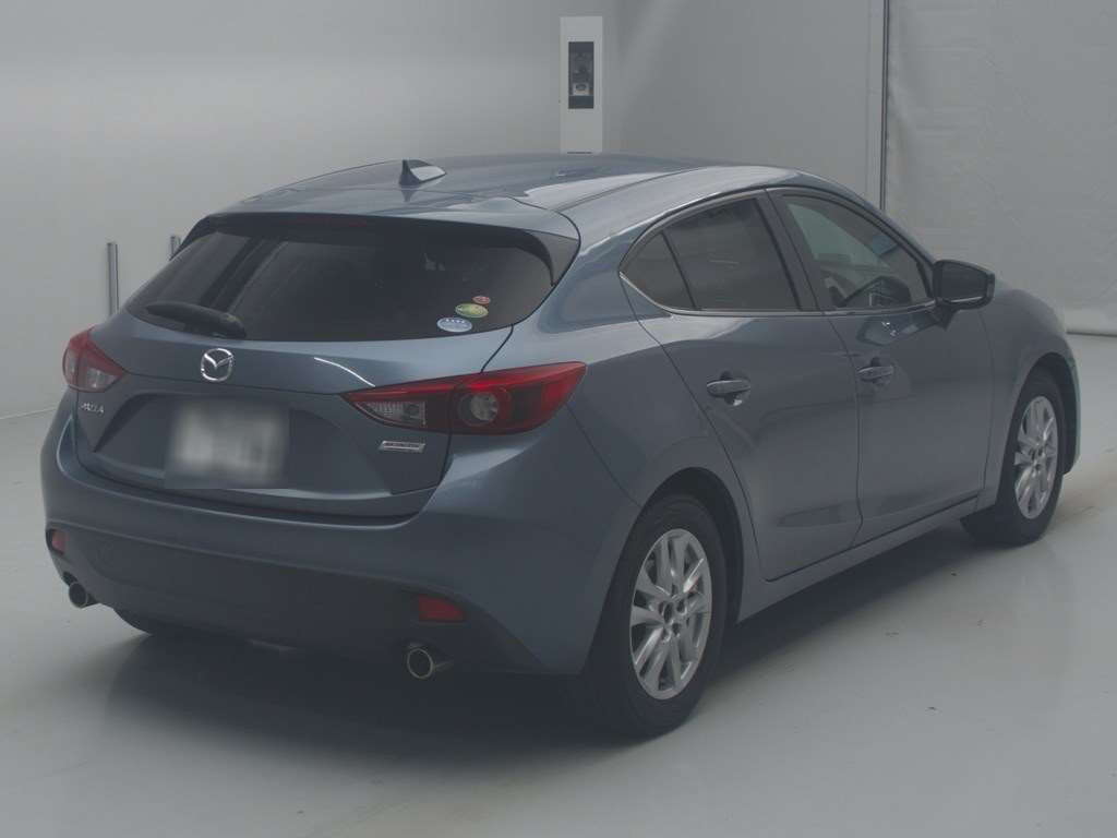 2015 Mazda Axela Sport BMEFS[1]