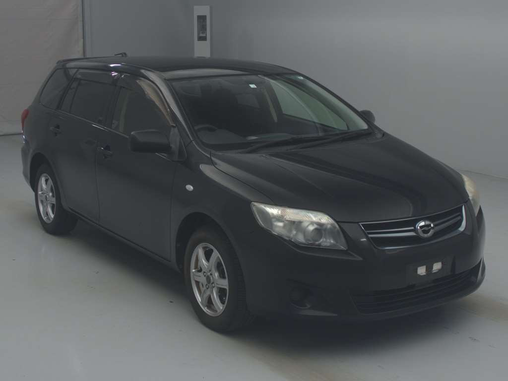 2012 Toyota Corolla Fielder NZE141G[2]