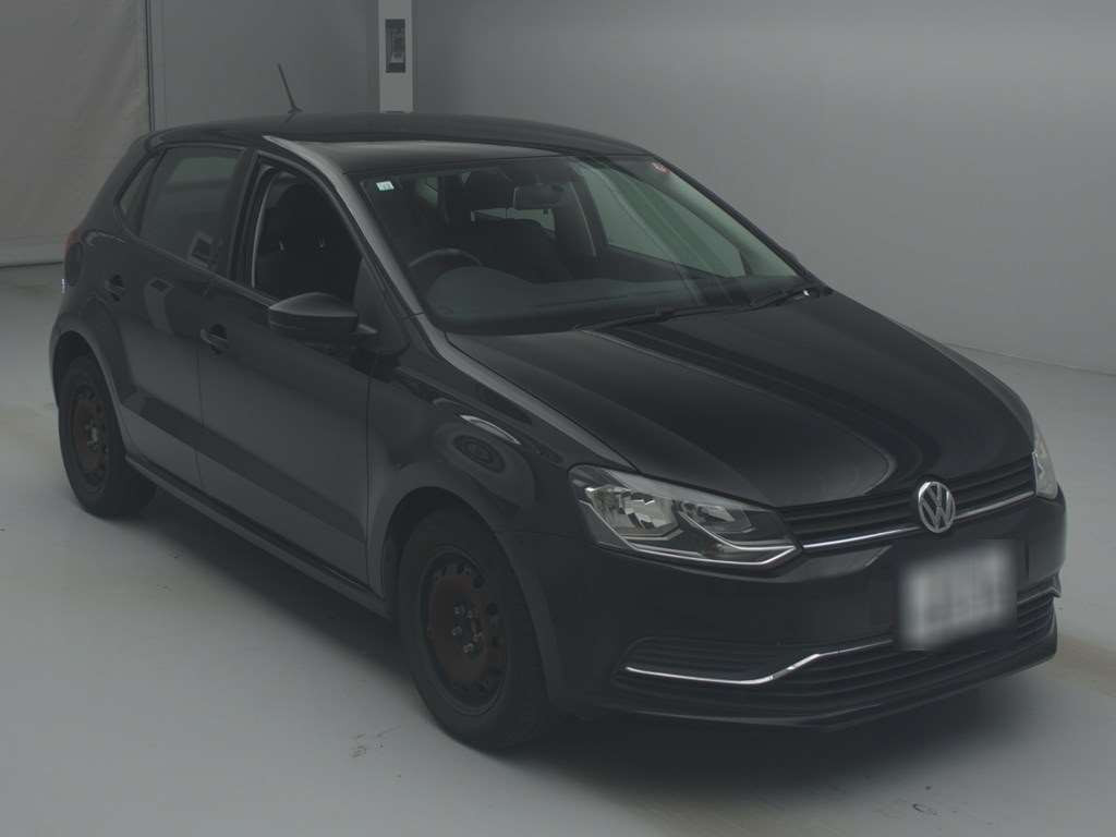 2014 Volkswagen Polo 6RCJZ[2]