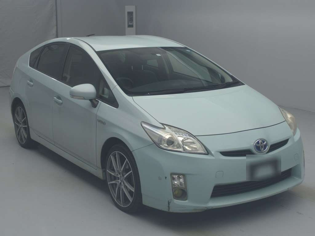 2009 Toyota Prius ZVW30[2]