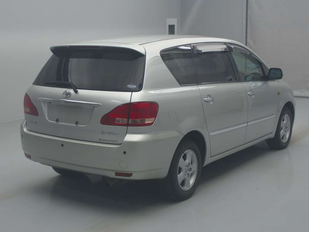 2002 Toyota Ipsum ACM26W[1]