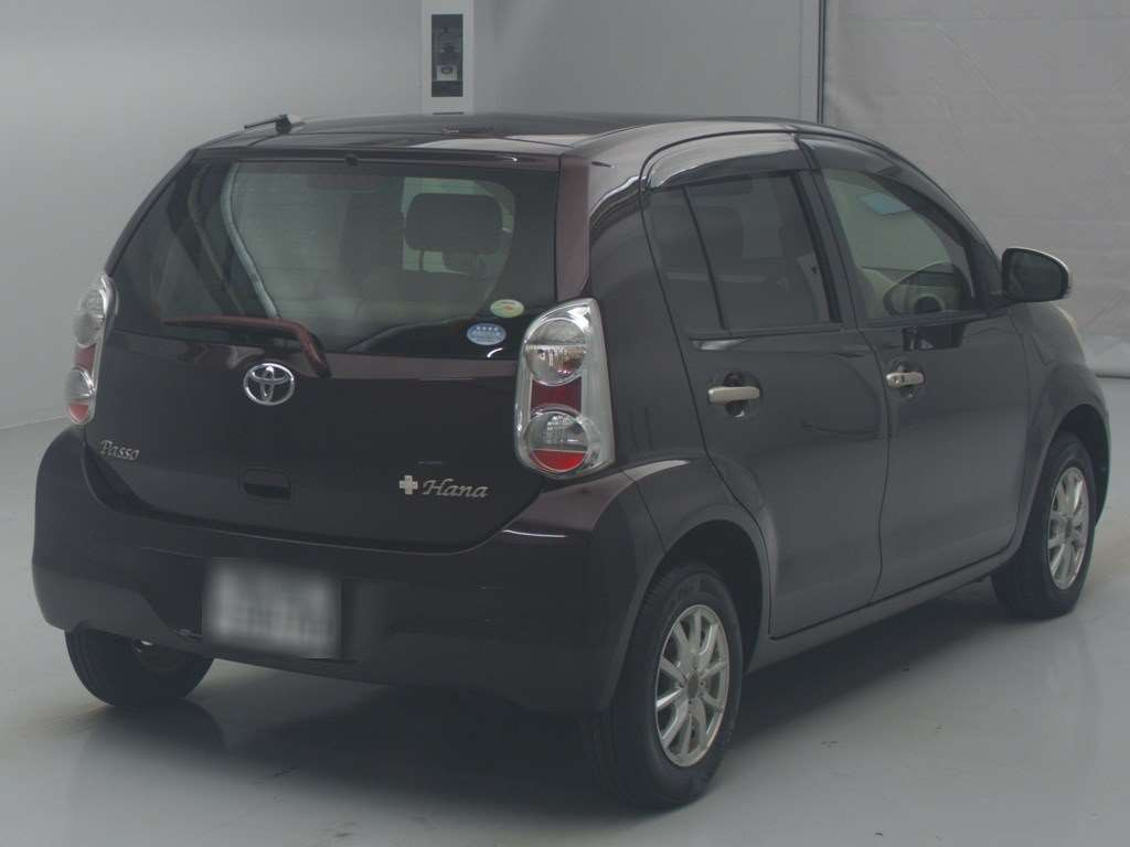 2010 Toyota Passo NGC30[1]