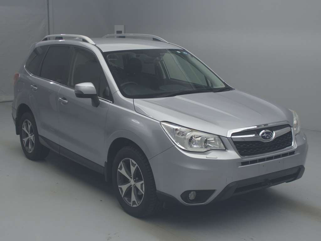 2015 Subaru Forester SJ5[2]