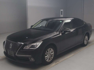 2015 Toyota Crown