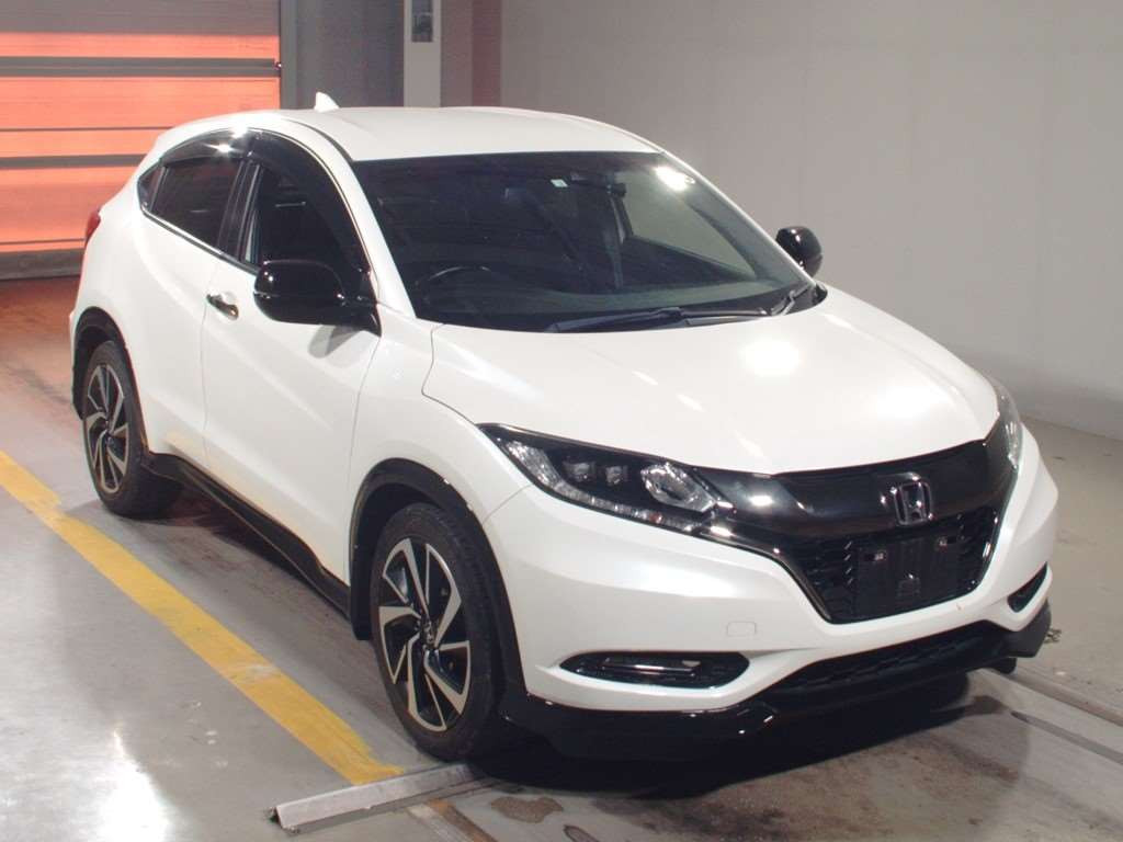 2018 Honda VEZEL RU1[2]